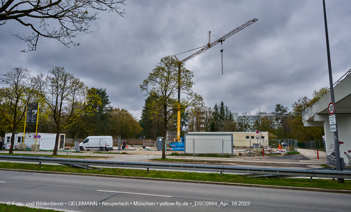 18.04.2023 - Baustelle Haus für Kinder in Neuperlach